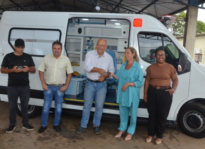 Franca recebe duas novas ambulâncias UTI para reforçar atendimento